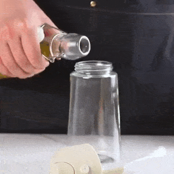 Dispensador 2 en 1 de Aceite — Rociador y Vertedor de Vidrio