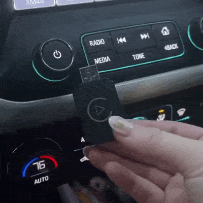 Adaptador Inalámbrico CarPlay + Android Auto 2 en 1 Con Conexión Automática Plug & Play