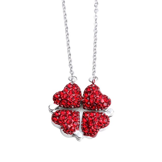 Collar de trebol de 4 corazones